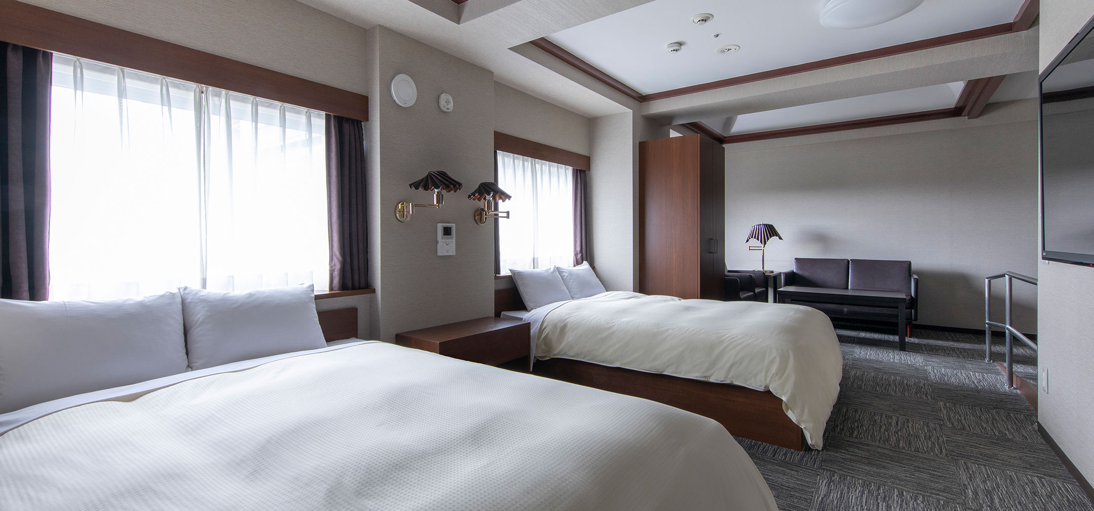 デラックスツイン