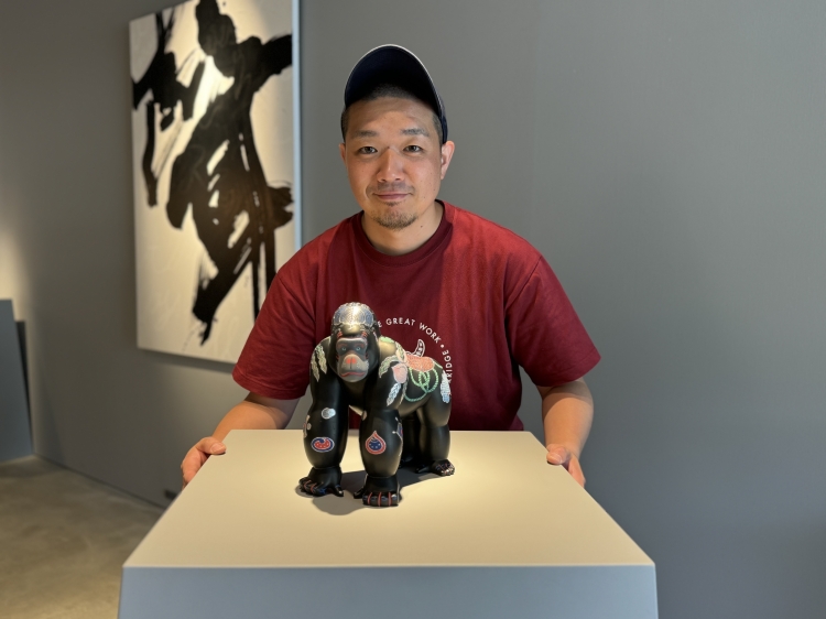 世界で活躍する人形師でありながらユーモア溢れる気さくな弘峰さん