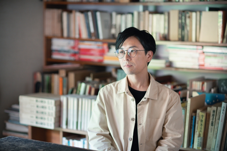 「訪れた人が自身の人生を静かに考えられる場所になれば。」と語る、「簗田寺」住職の齋藤さん