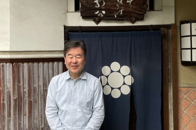 「二條陣屋」の現・当主の小川恭弘さん
